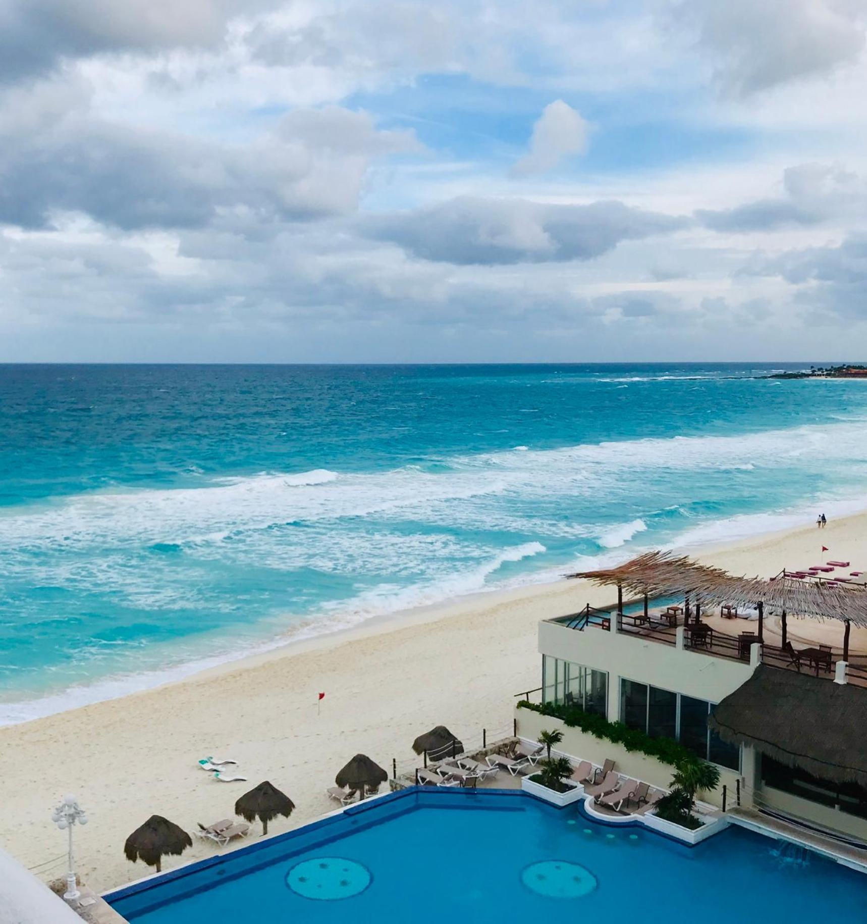 Ova Apartments Cancun Bagian luar foto