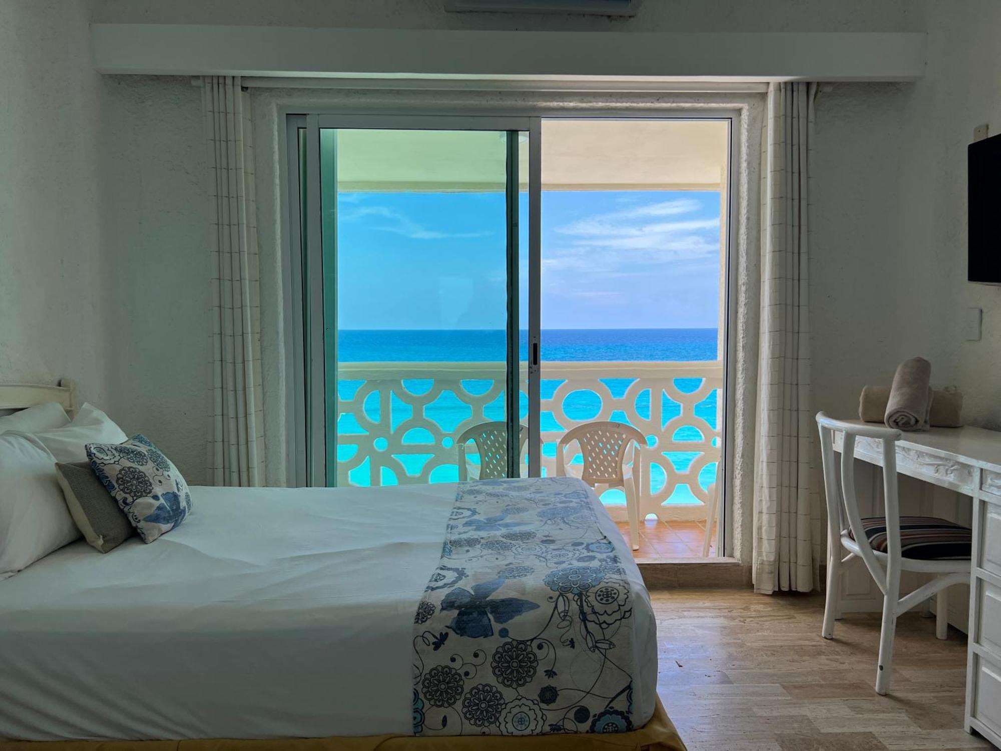 Ova Apartments Cancun Bagian luar foto