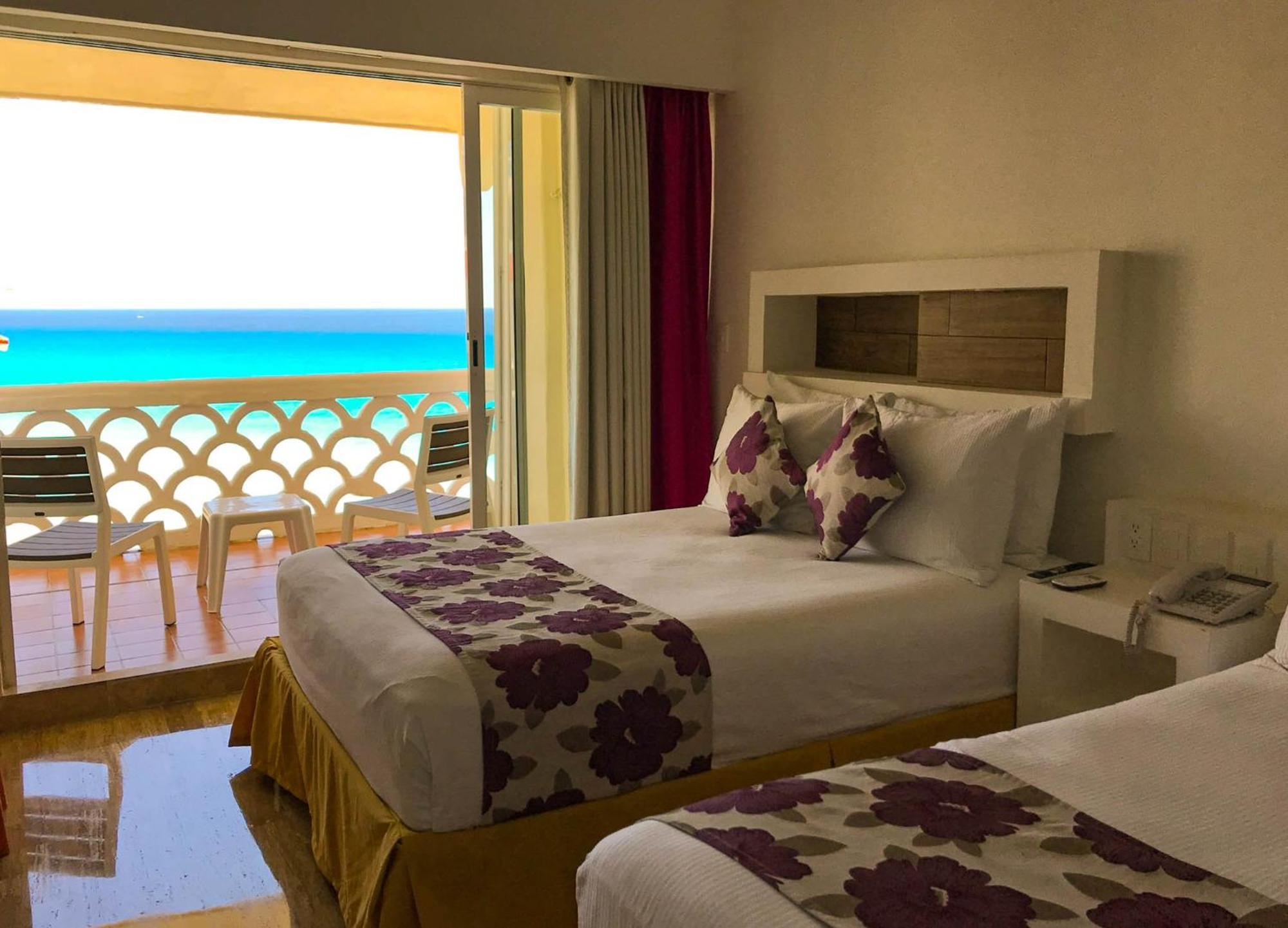 Ova Apartments Cancun Bagian luar foto