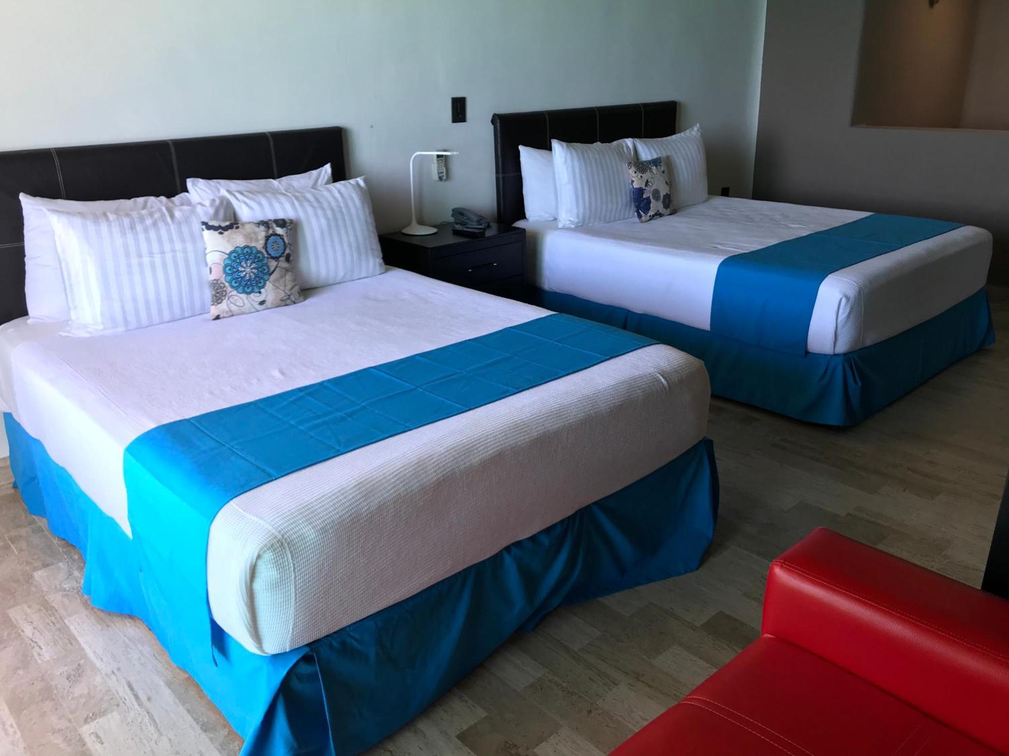 Ova Apartments Cancun Bagian luar foto