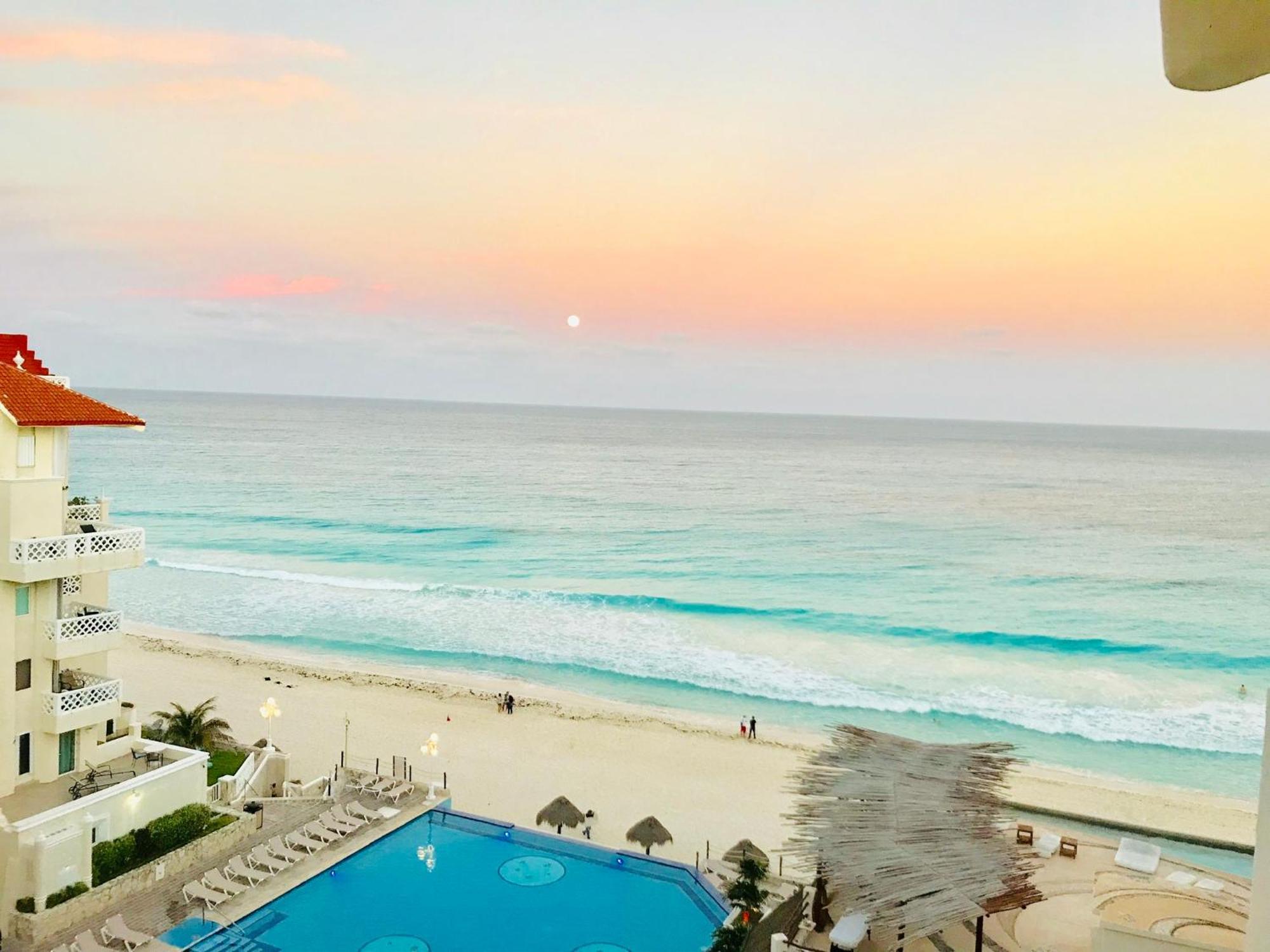 Ova Apartments Cancun Bagian luar foto