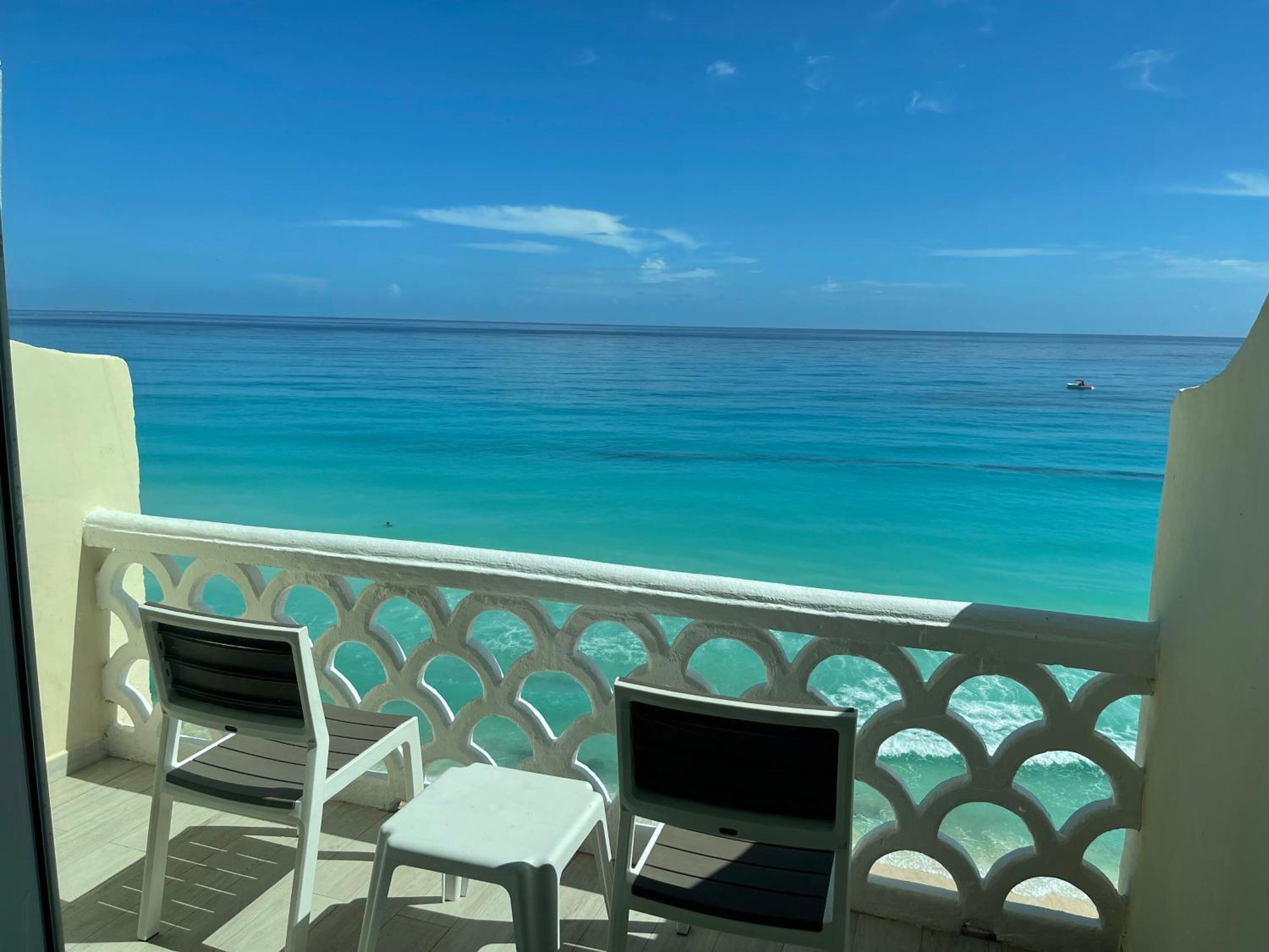Ova Apartments Cancun Bagian luar foto