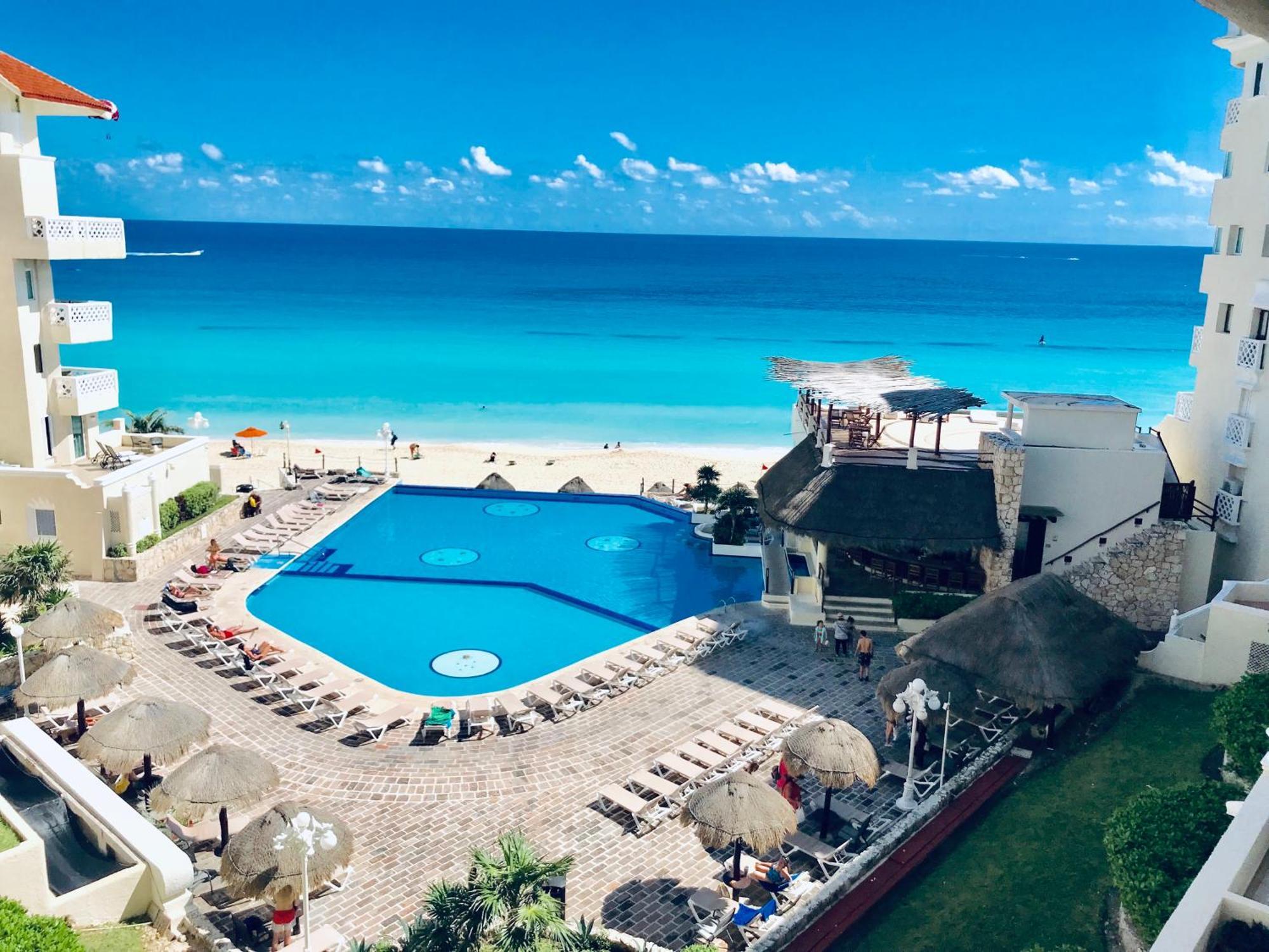 Ova Apartments Cancun Bagian luar foto