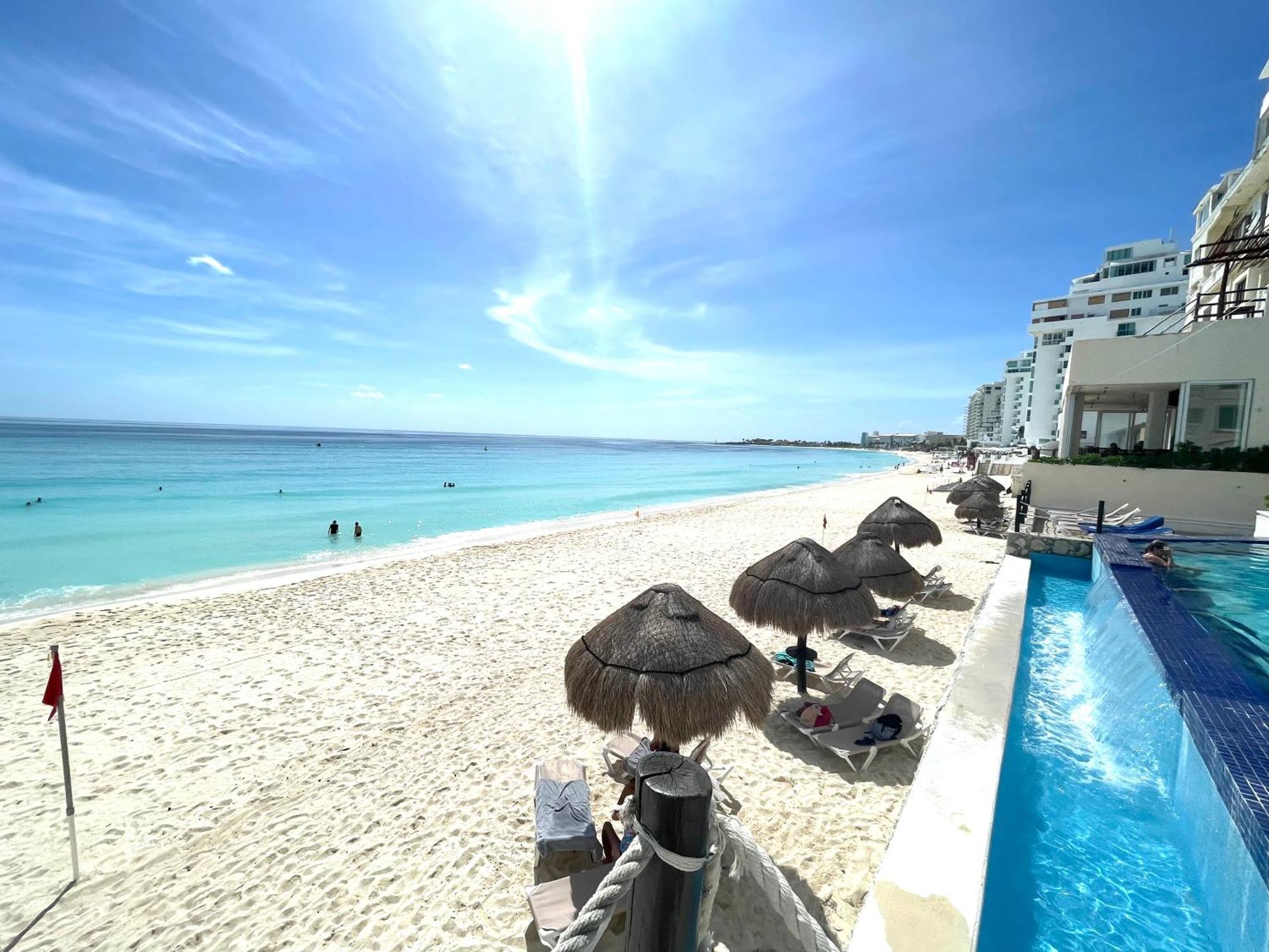 Ova Apartments Cancun Bagian luar foto