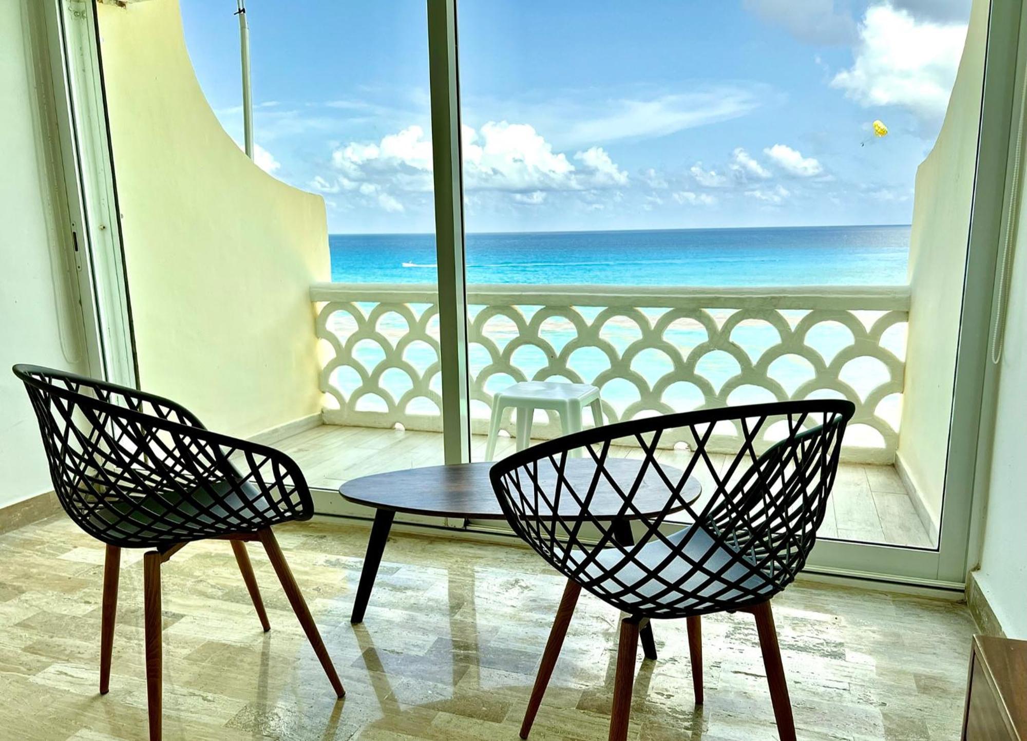 Ova Apartments Cancun Bagian luar foto