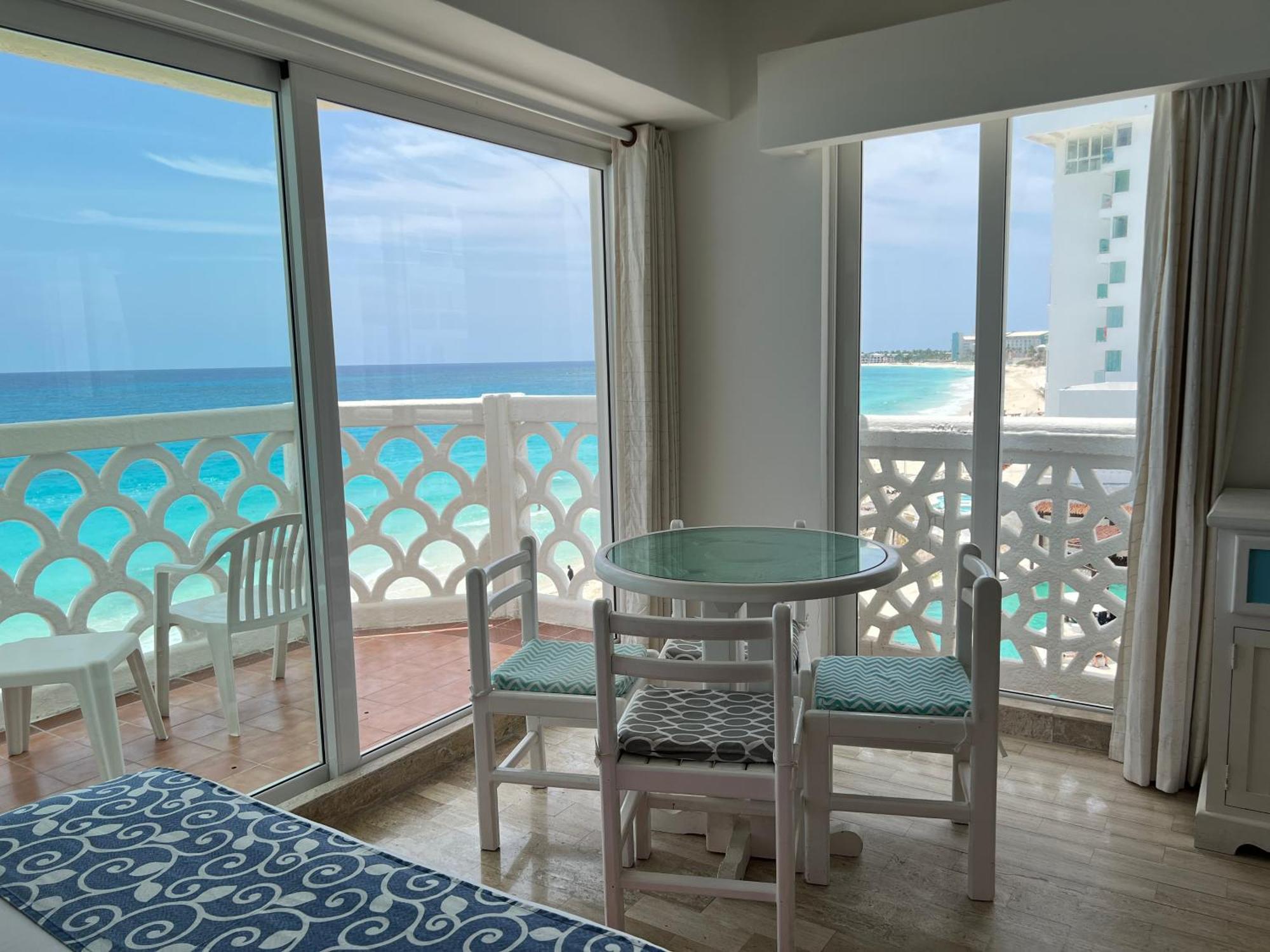 Ova Apartments Cancun Bagian luar foto