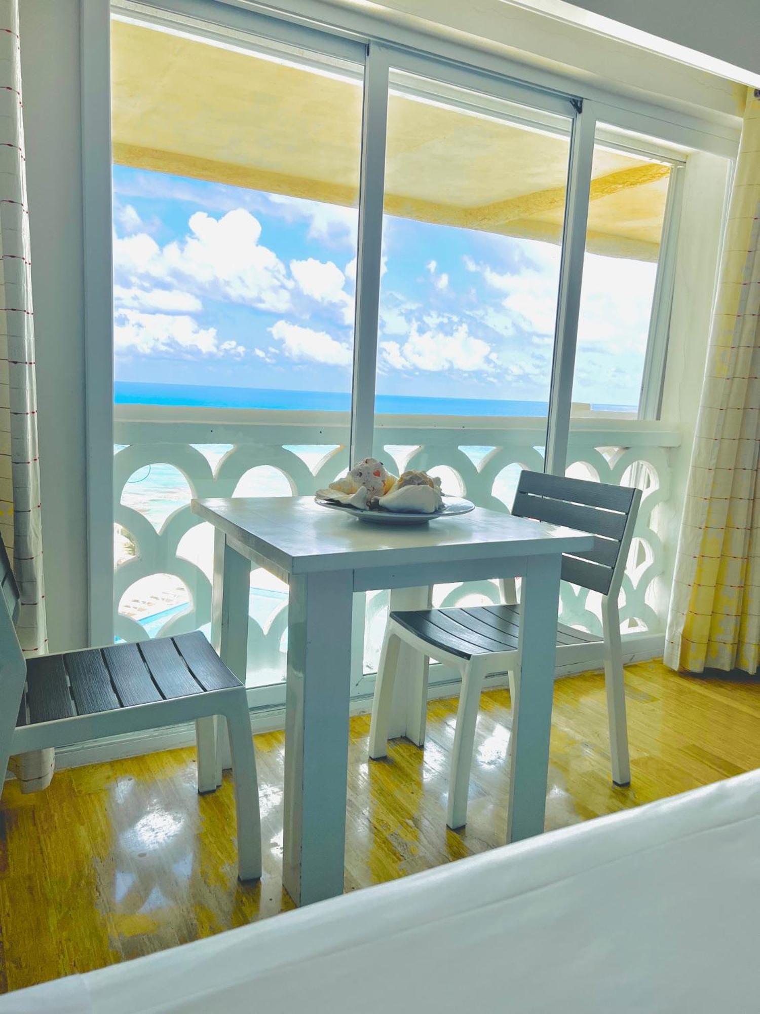 Ova Apartments Cancun Bagian luar foto